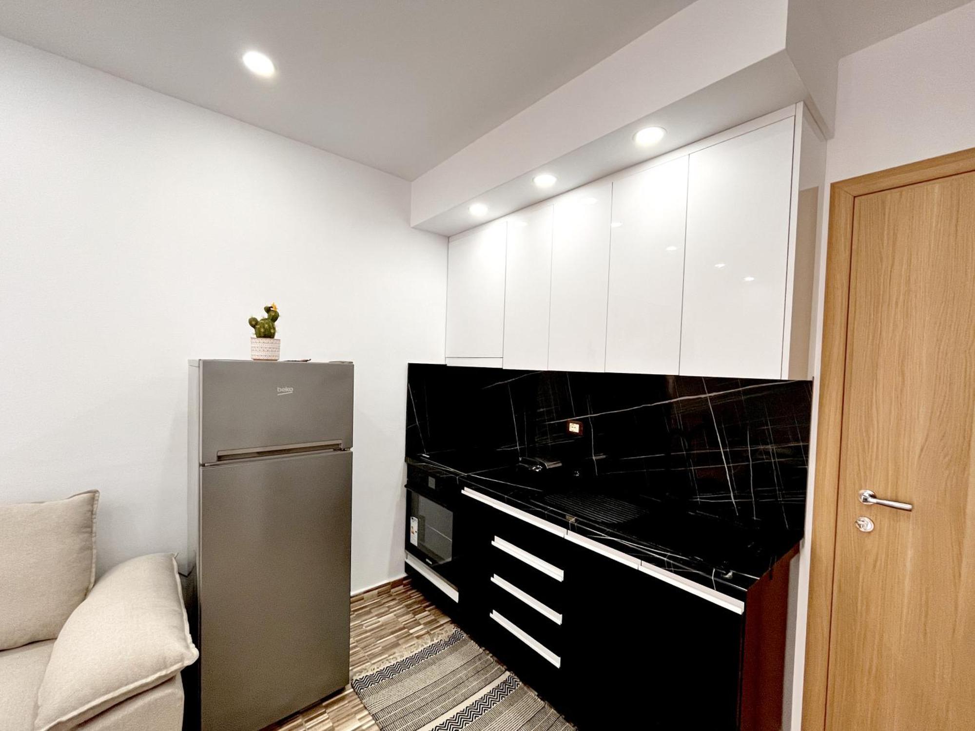 Kam Apartments In The City Center Vlorë Esterno foto